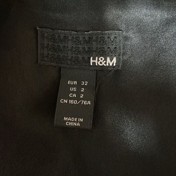 H&M Womens Brown Faux Fur Vest Size 2 Lined. - Picture 4 of 7